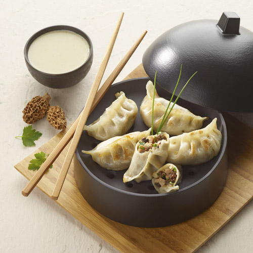 Recettes des gyozas farcis au rôti de porc Madrange, morilles et vin jaune